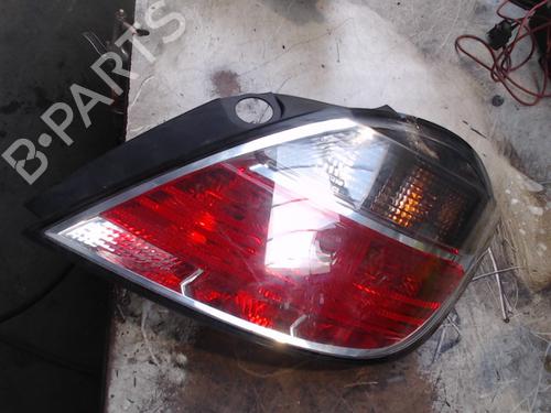 Højre baglygte OPEL ASTRA H (A04) 1.6 (L48) (116 hp) 25020802
