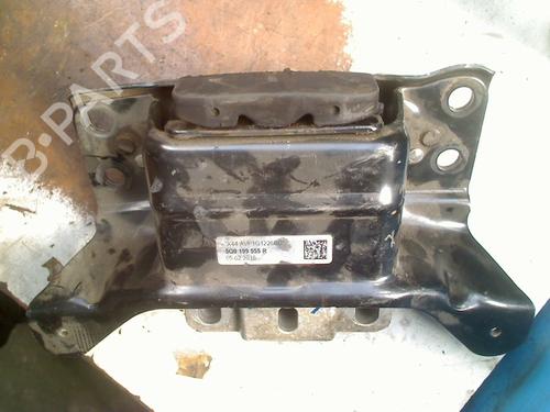 Motorophæng VW GOLF VIII (CD1, DA1) 1.5 eTSI (150 hp) 31174827
