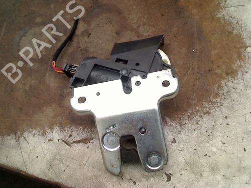 Used Tailgate lock Tailgate lock VW JETTA III (1K2) 2.0 FSI (150 hp) 33236327 33236327
