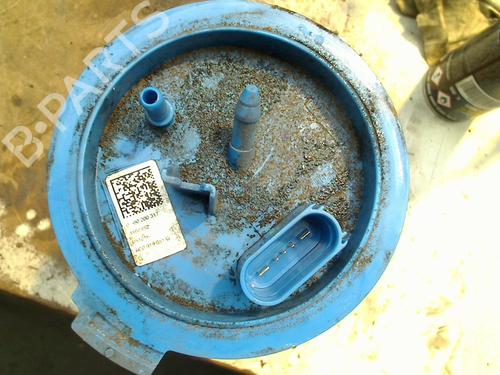 Used Fuel pump AUDI A1 Sportback (8XA, 8XF) 1.0 TFSI (95 hp) 31978496