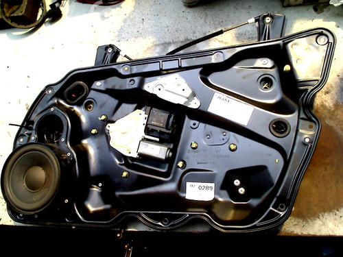 Used Front right window mechanism VW PASSAT B6 Variant (3C5) 2.0 TDI (170 hp) 31260137