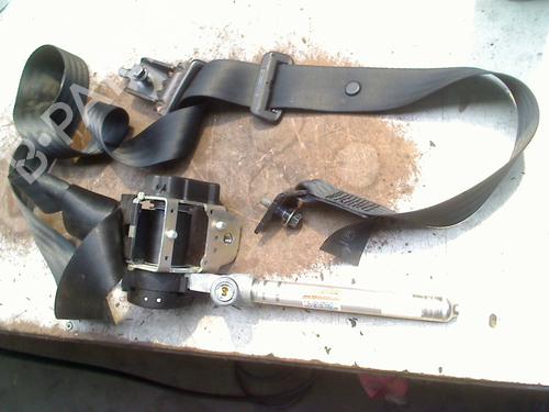 Used Rear left seatbelt VOLVO V70 III (135) T4 (180 hp) 30462301
