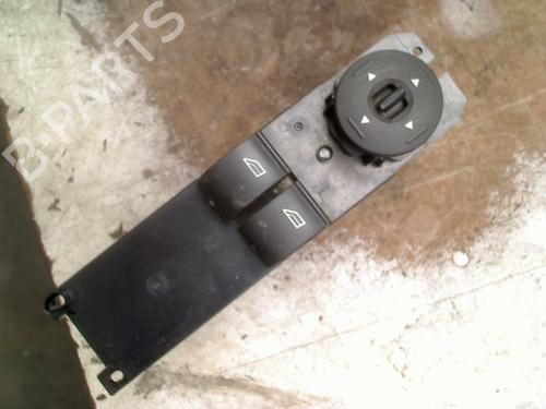 Interruttore Interruttore FORD FOCUS III Turnier 1.0 EcoBoost (100 hp) 33984759 33984759