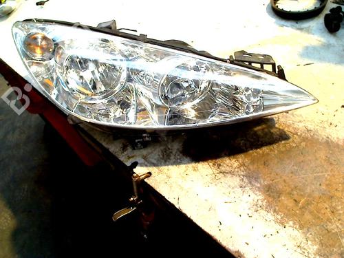 Używane Lampa przednia prawa PEUGEOT 308 SW I (4E_, 4H_) 1.6 16V (150 hp) 31128235