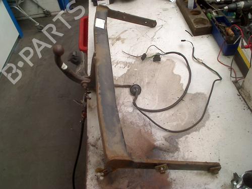 Boule d'attelage/Mécanisme VW GOLF IV Variant (1J5) 1.6 (101 hp) 33001115