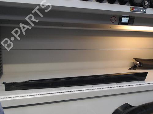 Used Left sideskirt Left sideskirt 25020686 25020686