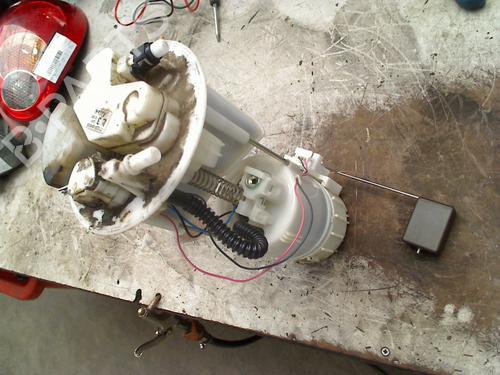 Used Fuel pump Fuel pump 26199672 26199672