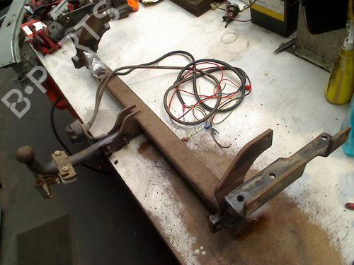 Trækkugle/Mekanisme MITSUBISHI OUTLANDER I (CU_W) 2.0 (CU2W) (136 hp) 33001215