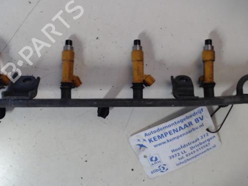 Used Injection rail Injection rail 39247441 39247441
