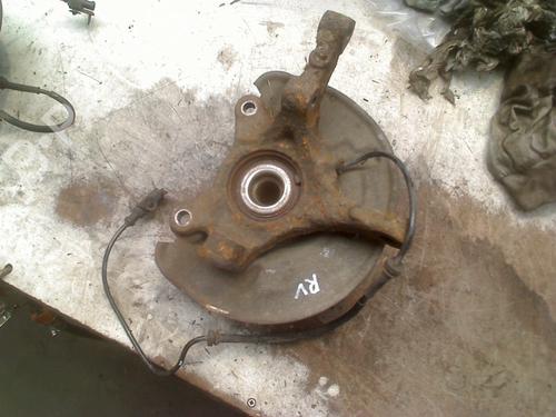 Used Right front steering knuckle MITSUBISHI COLT VI (Z3_A, Z2_A) 1.3 (Z21A) (95 hp) 29283429