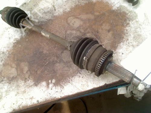 Used Left front driveshaft HYUNDAI i20 I (PB, PBT) 1.2 (78 hp) 28602471