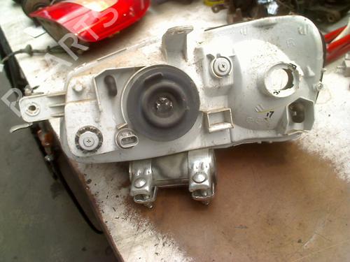 Optica direita HYUNDAI ACCENT II Saloon (LC) 1.5 | BP30624576C29 