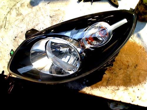 Venstre forlygte RENAULT TWINGO II (CN0_) 1.2 16V (CN04, CN0B) (75 hp) 31128255