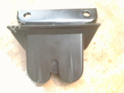 Used Tailgate lock AUDI A2 (8Z0) 1.4 (75 hp) 28602412