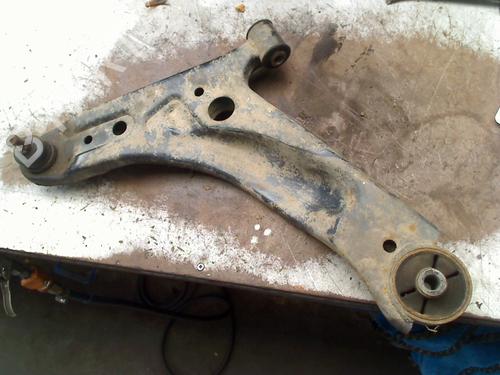 Bras de suspension avant gauche Bras de suspension avant gauche KIA PICANTO I (SA) 1.0 (61 hp) 36568991 36568991