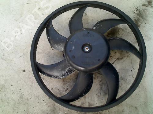Used Radiator fan Radiator fan 21921274 21921274