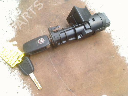 Used Ignition barrel FIAT PANDA (169_) 1.2 (169.AXB11, 169.AXB1A) (60 hp) 29160151