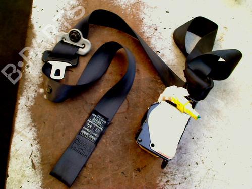 Used Front right seatbelt HONDA CIVIC VII Hatchback (EU, EP, EV) 1.4 iS (EP1, EU5, EU7) (90 hp) 33029528