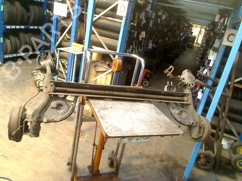 Used Rear axle RENAULT CLIO III (BR0/1, CR0/1) 1.4 16V (98 hp) 30320510
