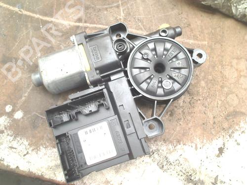 Used Left front window motor Left front window motor VW GOLF PLUS V (5M1, 521) 1.2 TSI (105 hp) 32727771 32727771