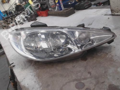 Used Right headlight Right headlight PEUGEOT 206 Hatchback (2A/C) 1.4 i (75 hp) 40023287 40023287