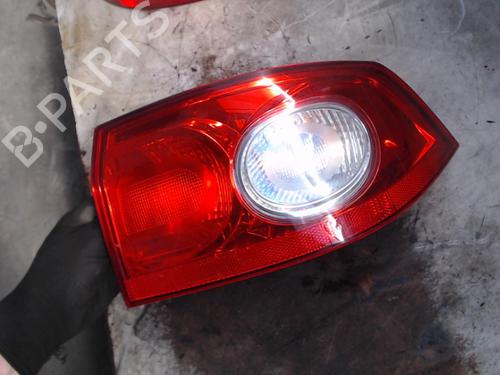 Used Right taillight RENAULT LAGUNA II (BG0/1_) 2.0 16V (BG00, BG0K, BG0P, BG0W) (135 hp) 24875722