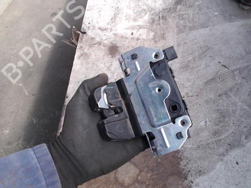 Fechadura da mala Fechadura da mala OPEL ZAFIRA / ZAFIRA FAMILY B (A05) 1.8 (M75) (140 hp) 24596012 24596012