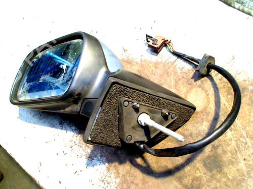Used Left mirror Left mirror 32747417 32747417