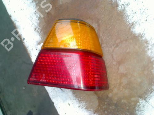 Used Right taillight VW PASSAT B2 Saloon (32B) 1.6 (75 hp) 27642055