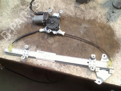 Elevalunas delantero izquierdo NISSAN NOTE (E11, NE11) 1.6 (110 hp) 31260097