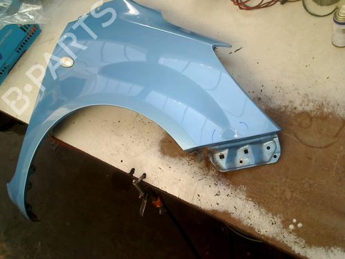 Aile avant droite Aile avant droite OPEL AGILA B (H08) 1.0 (F68) (68 hp) 34160066 34160066