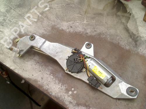 Vindrude Viskermekanisme Vindrude Viskermekanisme VOLVO V70 I (875, 876) 2.4 (170 hp) 33984775 33984775