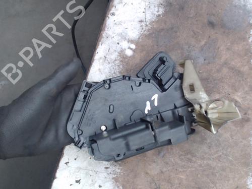 Used Front left lock Front left lock 26429830 26429830