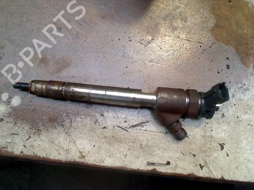 Injektor für OPEL COMBO Box Body/MPV (K9) 1.5 D (102 hp) 33045014