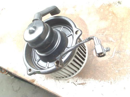 Used Heater blower motor TOYOTA STARLET (_P9_) 1.3 (EP91_, EP91R) (75 hp) 32481157
