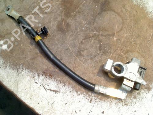 Used Fuse box VOLVO V70 III (135) T4 (180 hp) 31952938