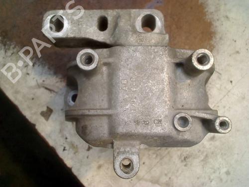 Used Engine mount VW GOLF VI (5K1) 1.4 TSI (160 hp) 31174837