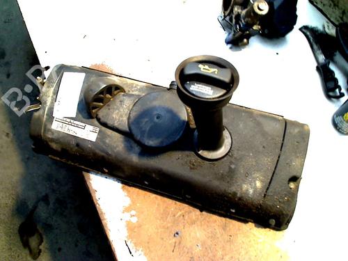 Used Valve cover VW TRANSPORTER T5 Van (7HA, 7HH, 7EA, 7EH) 2.5 TDI (130 hp) 31066284