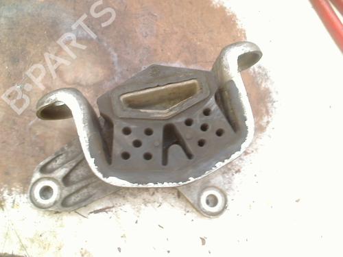 Used Engine mount VW TRANSPORTER T6 Van (SGA, SGH, SHA, SHH) 2.0 TDI (110 hp) 31174878