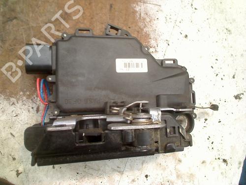 Venstre fortil lås VW GOLF IV (1J1) 1.4 16V (75 hp) 31177139