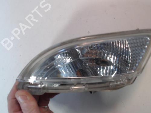 Blinklys fortil venstre RENAULT TWINGO II (CN0_) 1.2 16V (CN04, CN0B) (75 hp) 32721207
