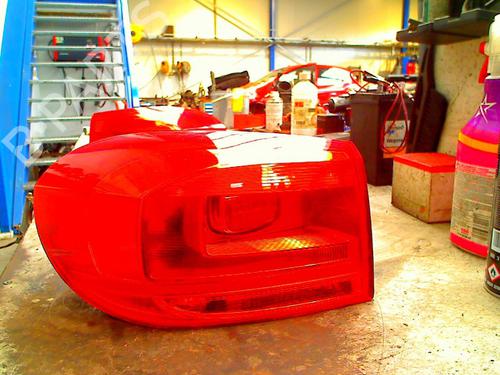 Fanale posteriore sinistro Fanale posteriore sinistro 37795998 37795998