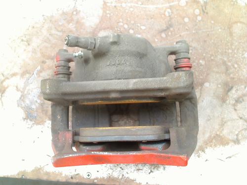 Used Left front brake caliper Left front brake caliper MERCEDES-BENZ B-CLASS Sports Tourer (W246, W242) B 220 4-matic (246.247) (184 hp) 33984661 33984661