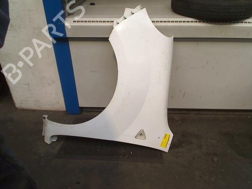 Used Left front fenders Left front fenders 32738018 32738018