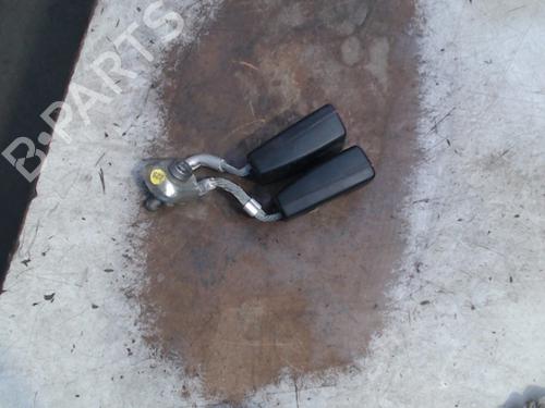 Used Seat buckle VW GOLF VI (5K1) 1.4 TSI (160 hp) 24629479