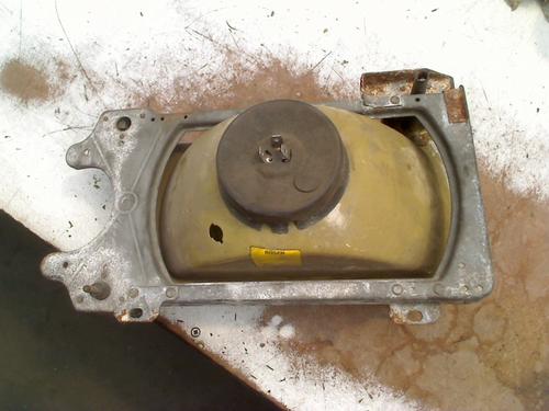 Left headlight AUDI 80 B2 Saloon (811, 813, 814, 819, 853) 1.3 | BP29334989C28 