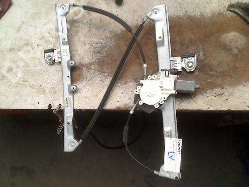 Used Front left window mechanism MITSUBISHI COLT VI (Z3_A, Z2_A) 1.1 (Z31A, Z32A) (75 hp) 31260114
