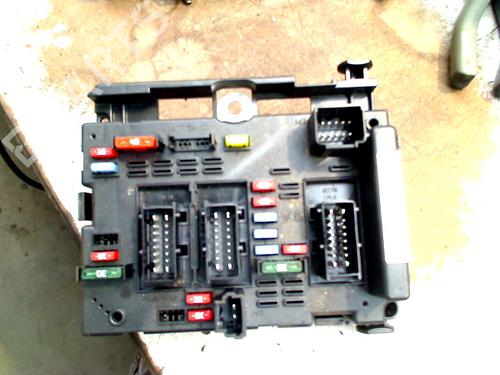 Used Comfort control module PEUGEOT 206 Hatchback (2A/C) 1.4 i (75 hp) 30497300