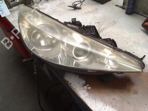 Używane Lampa przednia prawa PEUGEOT 207 CC (WD_) 1.6 16V Turbo (150 hp) 31128189