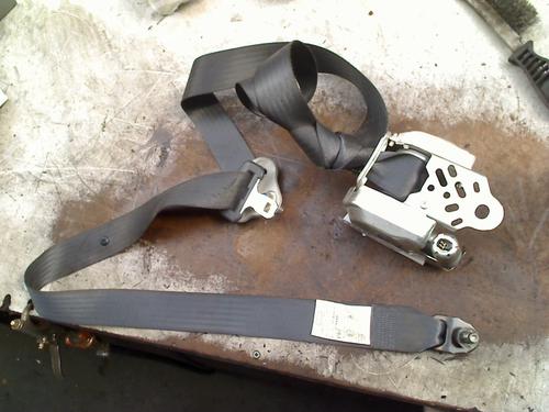 Used Front right seatbelt SUZUKI SX4 (EY, GY) 1.6 VVT (RW416, YA21S) (107 hp) 33129551